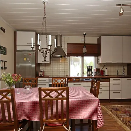 Bed & Breakfast Pajula Jarvenpaa