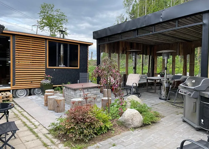 Pajula فندق مبيت وإفطار Järvenpää